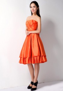 Customize Orange Red Strapless Bow Bridesmaid Dress Knee-length Taffeta
