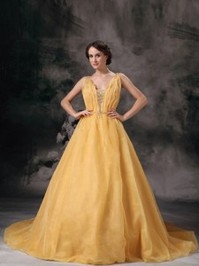 Modest Yellow V-neck Evening Gown Organza Beading Brush Train