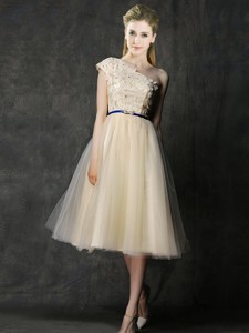 Elegant One Shoulder Sashes and Appliques Bridesmaid Dress in Champagne