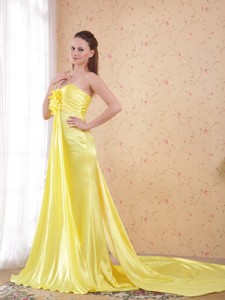Light Yellow Column/sheath Sweetheart Watteau Train Elastic Woven Satin Beading Evening Dress