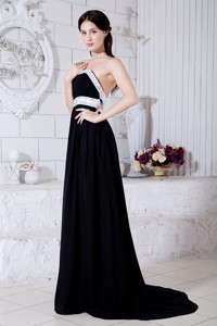 Sexy Black and White Strapless Prom / Evening Dress Brush Train Chiffon Beading