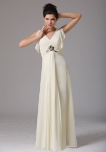 Wholesale Light Yellow Empire V-neck Mother Of The Bride Dress With Beading In Indiana