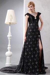 Black V-neck Chapel Train Lace Beading Mother Of The Bride Dress