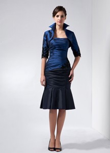 Navy Blue Column Strapless Knee-length Taffeta Beading and Appliques Mother Of The Bride Dress