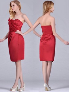Low Price Red Column Satin Knee Length Mother Of The Bride Dress With Ruffles