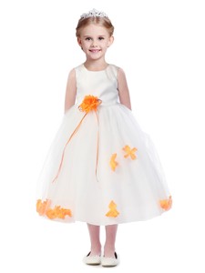 Popular Scoop Flower Girl Dress with Orange Red Hand Made Flowers 
