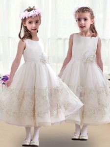 Lovely Scoop Flower Girl Dress With Beading And Appliques