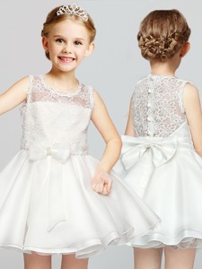 2017 Cute A Line Scoop Laced and Bowknot Flower Girl Dress in White 