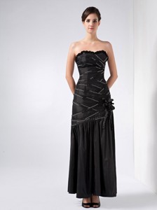 Fashionable Black Column Strapless Beading Mother Of The Bride Dress Ankle-length Taffeta