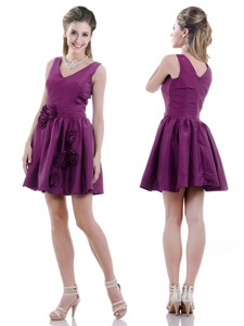Exquisite V Neck Taffeta Purple Mother Of The Bride Dress With Handcrafted Flowers