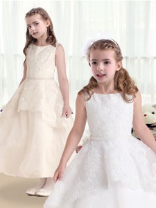 Hot Sale Bateau Flower Girl Dress With Beading And Appliques