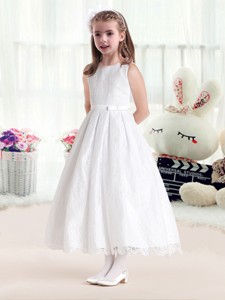 Latest Princess Scoop White Flower Girl Dress In Lace