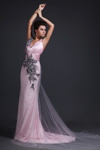 Pink Column V-neck Lace Brush Train Prom Dress with Appliques