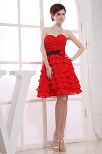 Sweetheart Ruffles Chiffon Knee-length Prom Dress Red