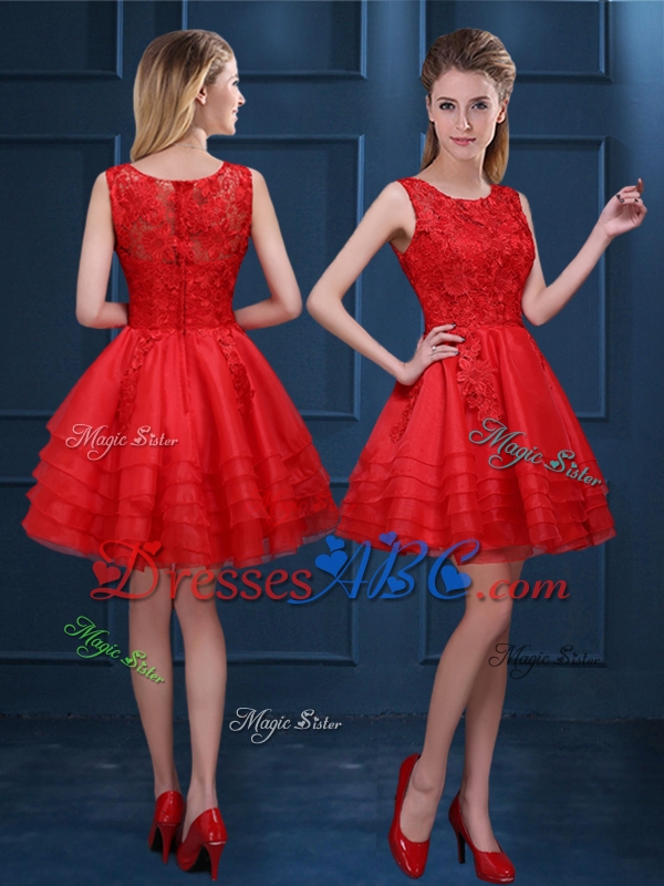 New Style Scoop Red Dama Dresses with Lace