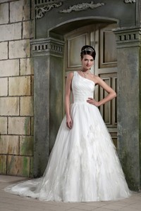 Beautiful One Shoulder Court Train Tulle And Taffeta Feather Wedding Dress