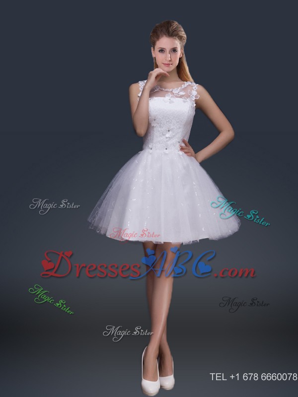 Pretty Short Scoop Appliques Prom Dress In White
