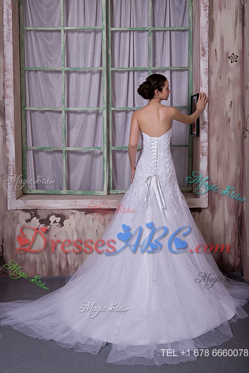 Custom Made Strapless Court Train Taffeta And Tulle Appliques Wedding Dress