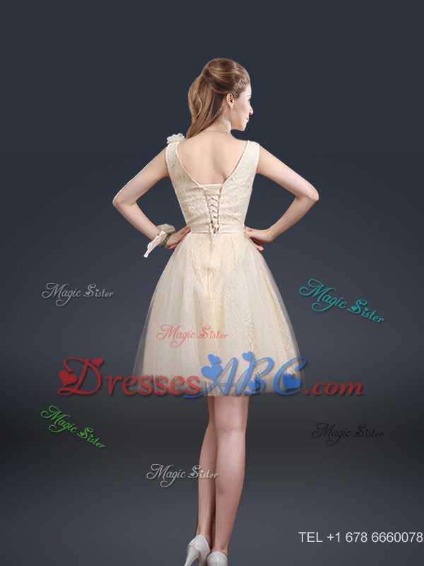 Lovely Scoop Bridesmaid Dress With Appliques And Belt