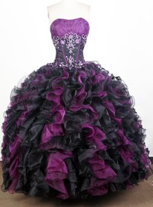 Luxurious Ball Gown Strapless Floor-length Purple Quinceanera Dress